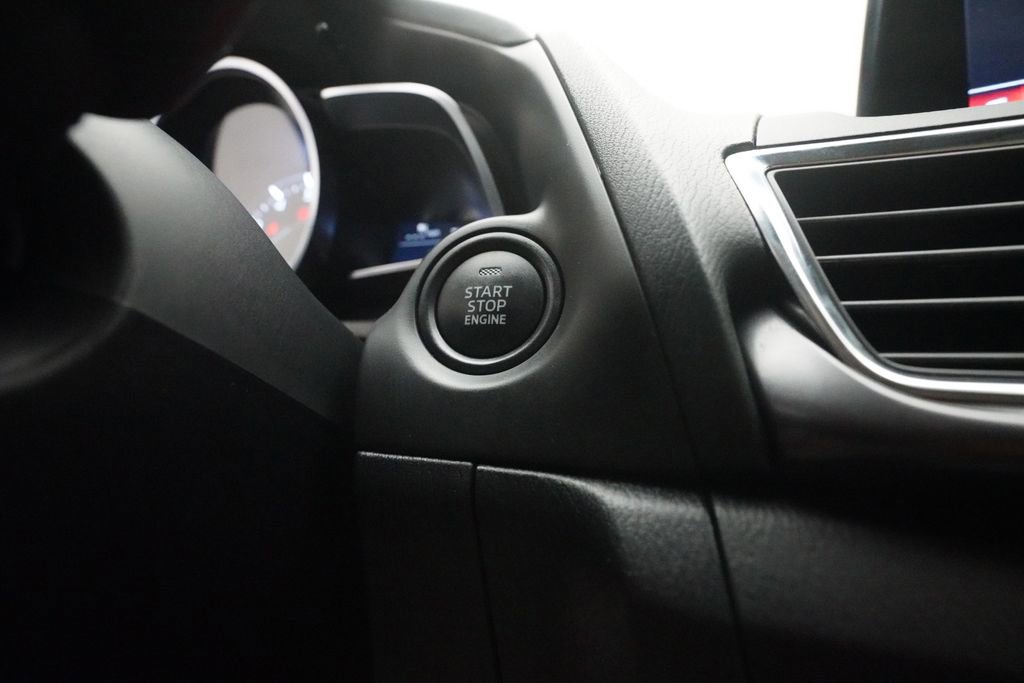 Used 2018 MAZDA MAZDA3 Grand Touring w/ Premium Equipment Package image 28