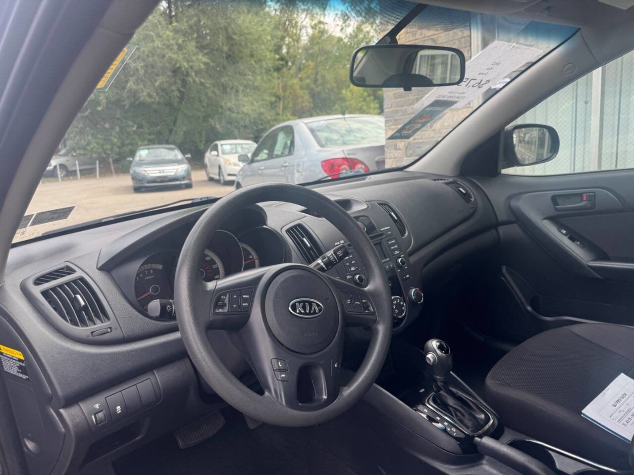 Used 2012 Kia Forte EX w/ Fuel Economy Pkg image 12