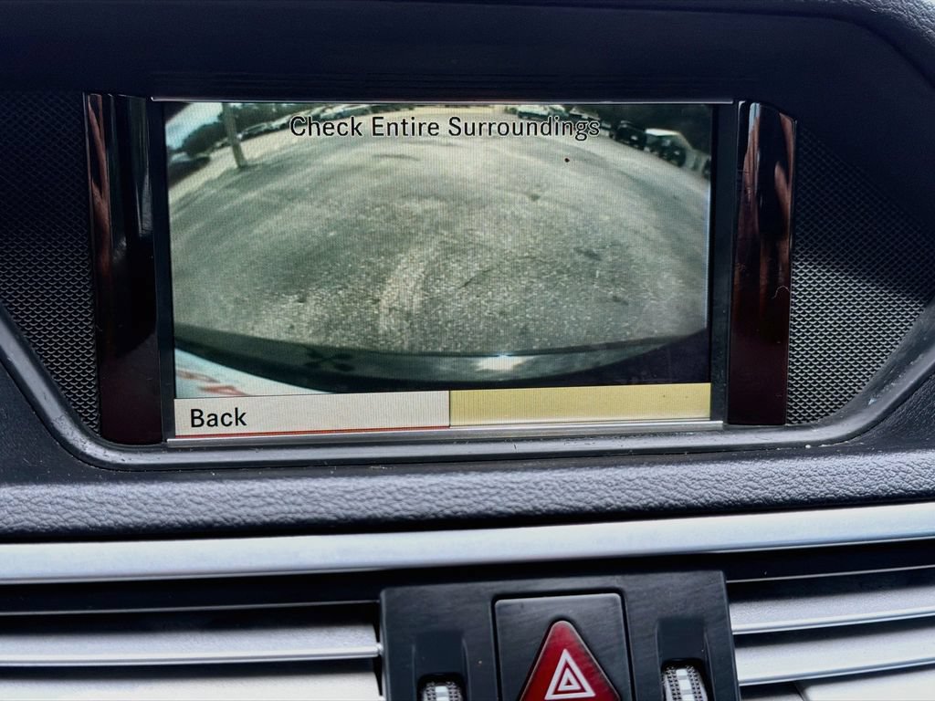Used 2010 Mercedes-Benz E 350 Sedan image 32