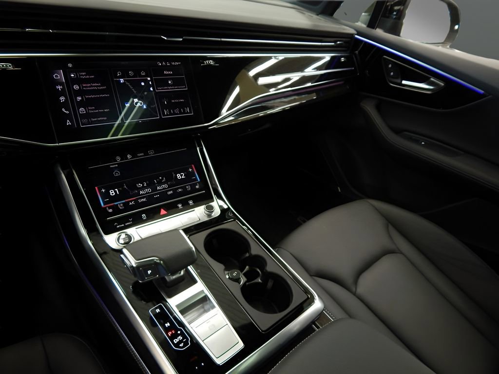 Used 2025 Audi Q7 3.0T Premium Plus image 23