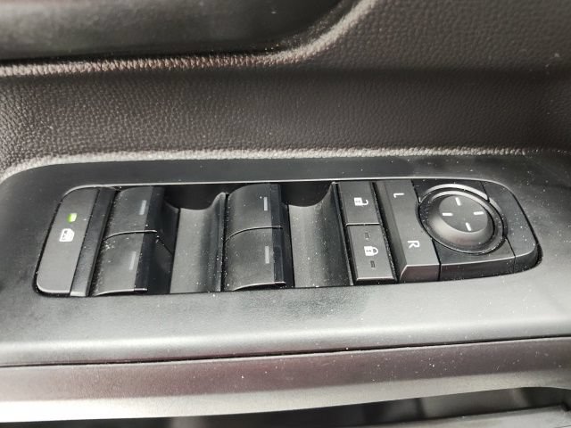 Used 2025 Toyota Tacoma SR RWD image 39
