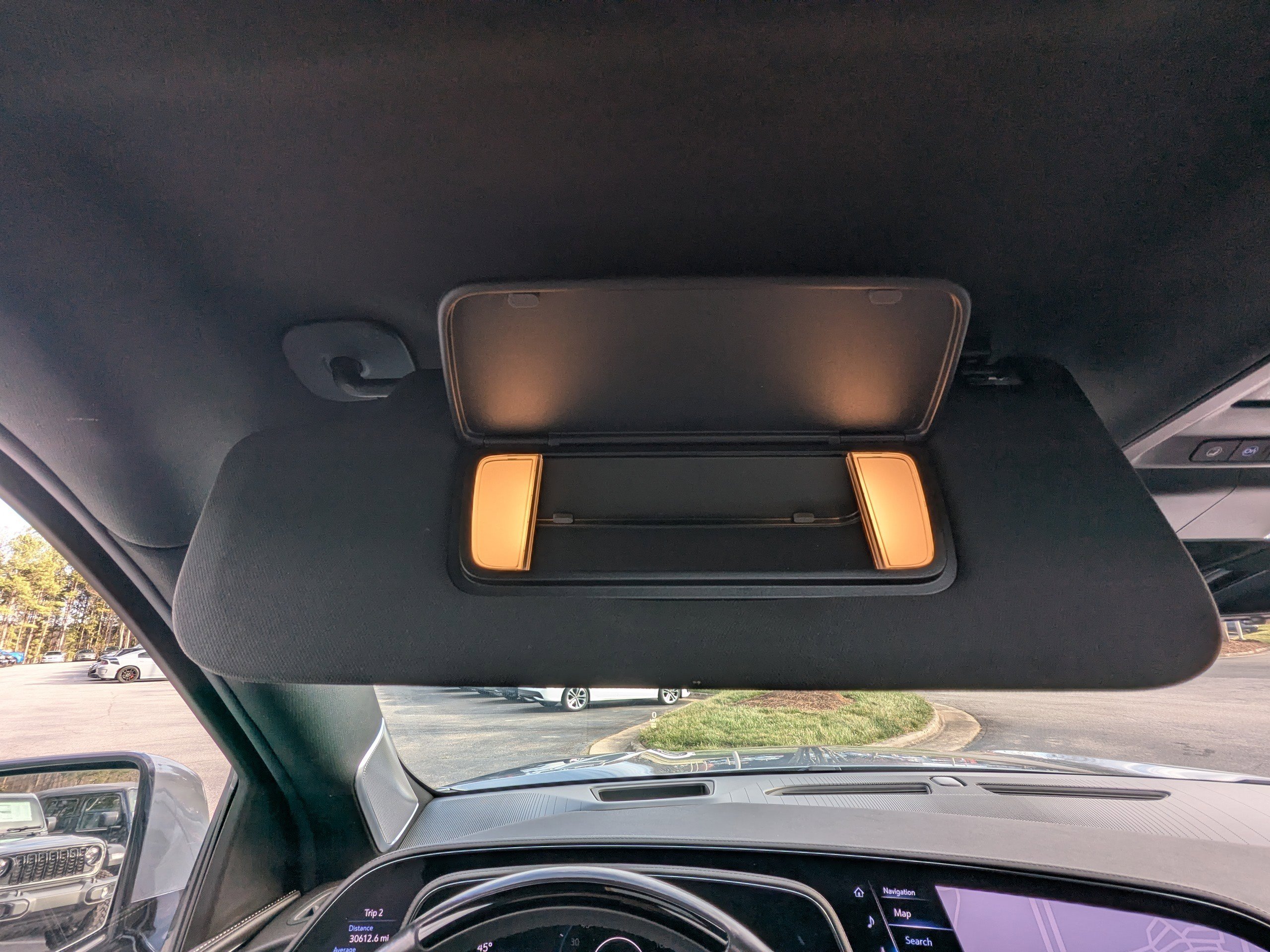 Used 2024 Cadillac Escalade Sport w/ LPO, ONYX Package image 28