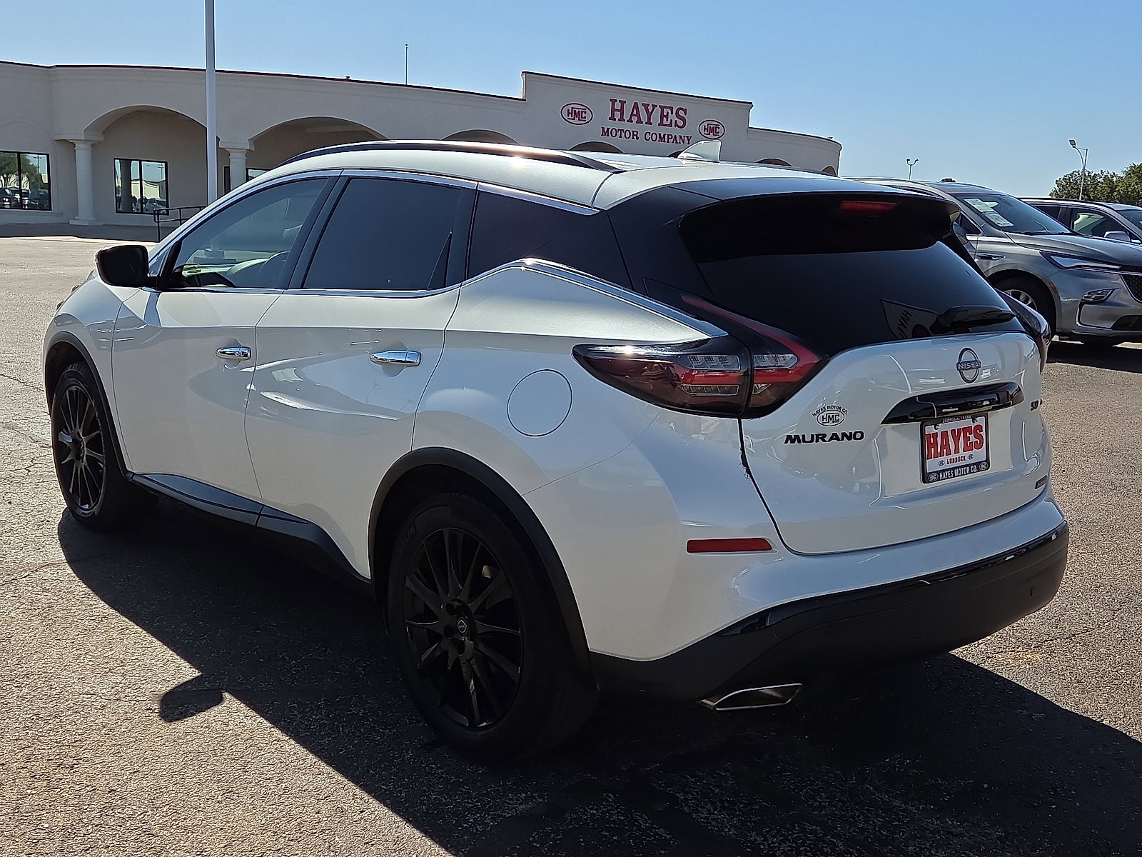 Used 2023 Nissan Murano SV w/ SV Midnight Edition Package FWD image 3