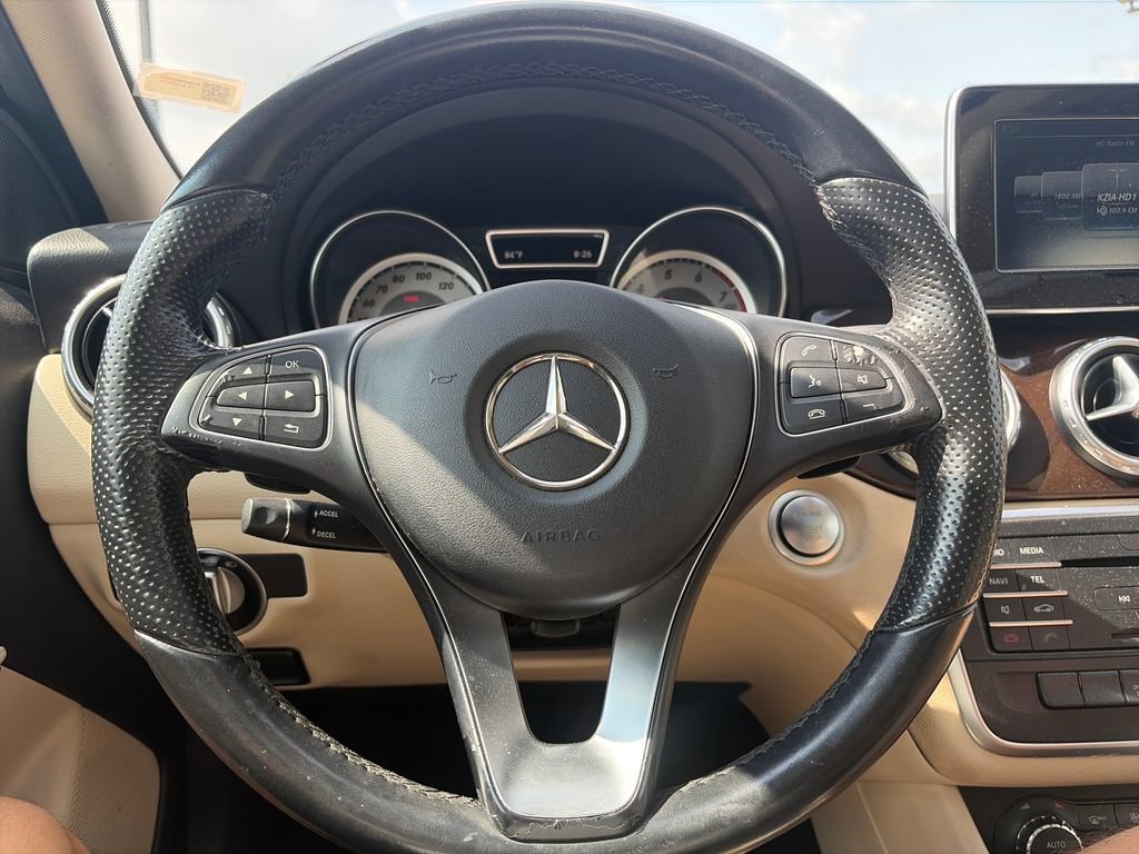 Used 2016 Mercedes-Benz GLA 250 image 18