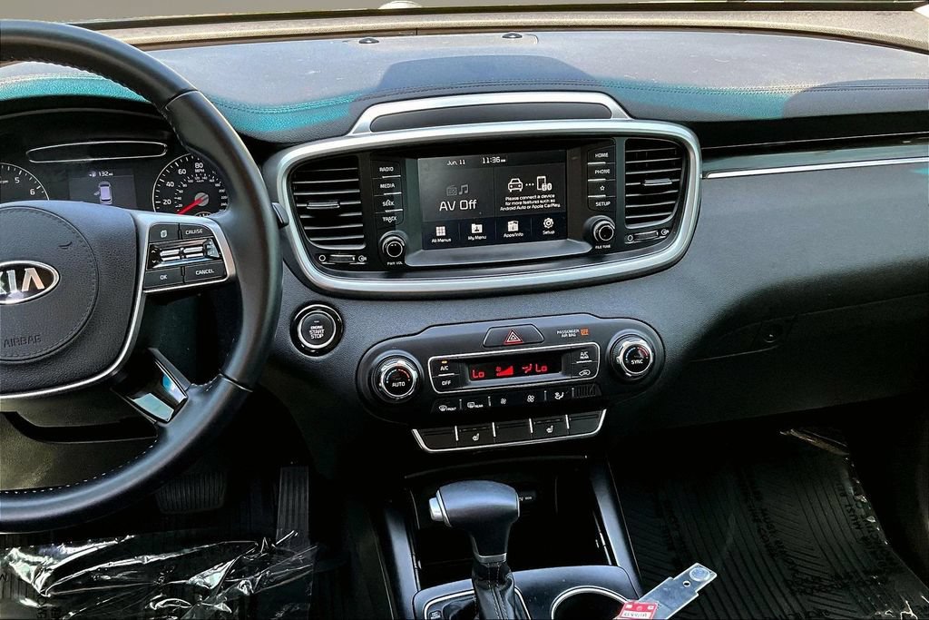 Used 2020 Kia Sorento S FWD image 8