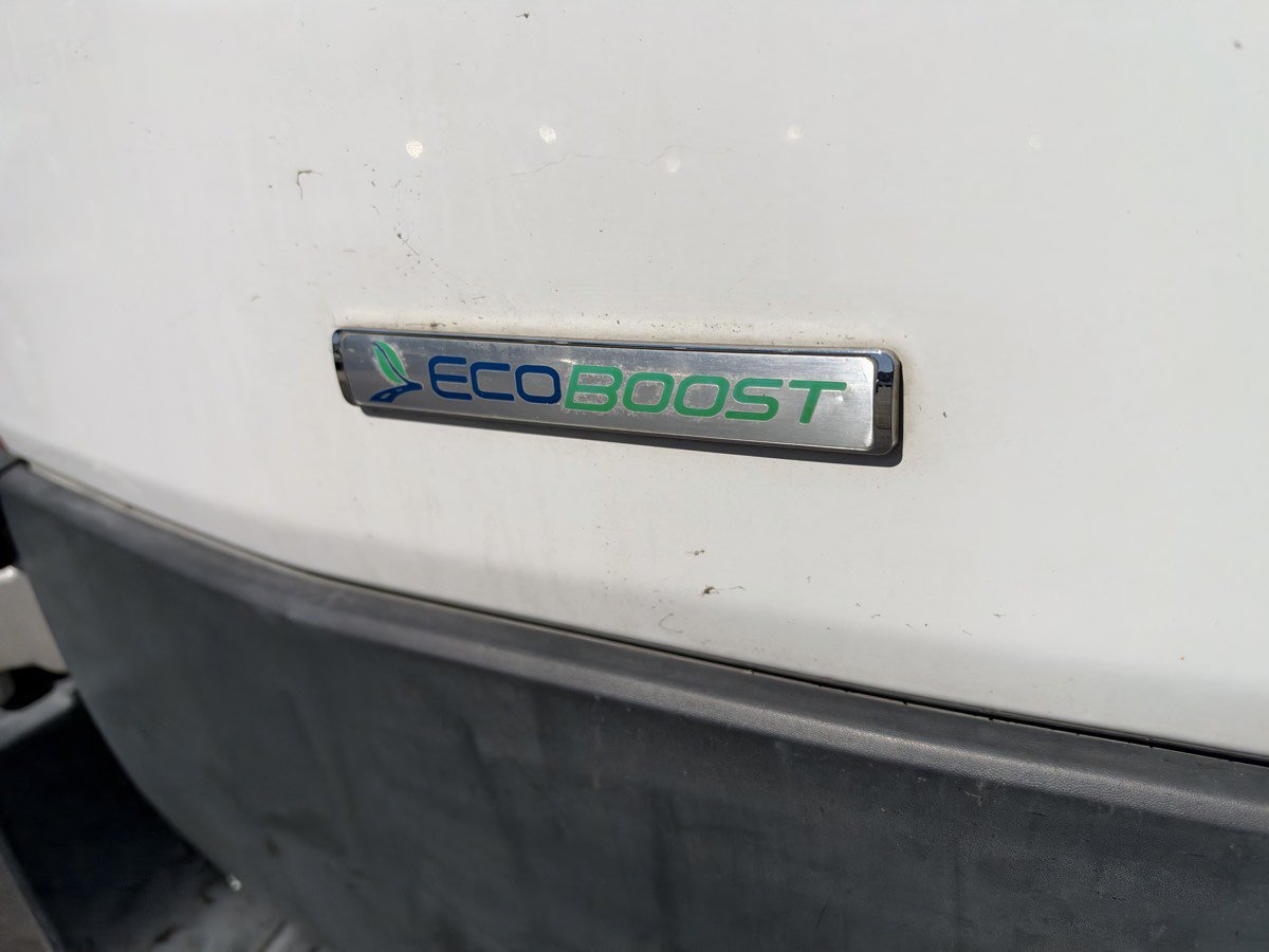 Used 2016 Ford Transit 250 130 Low Roof RWD image 7