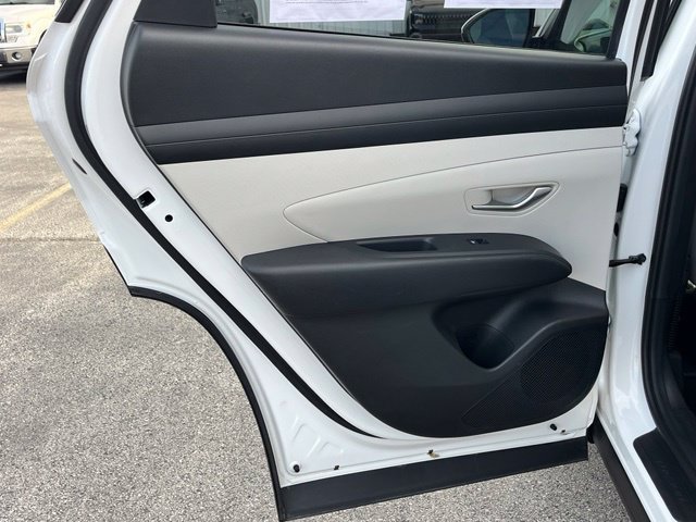Used 2025 Hyundai Tucson SEL AWD/4WD image 36