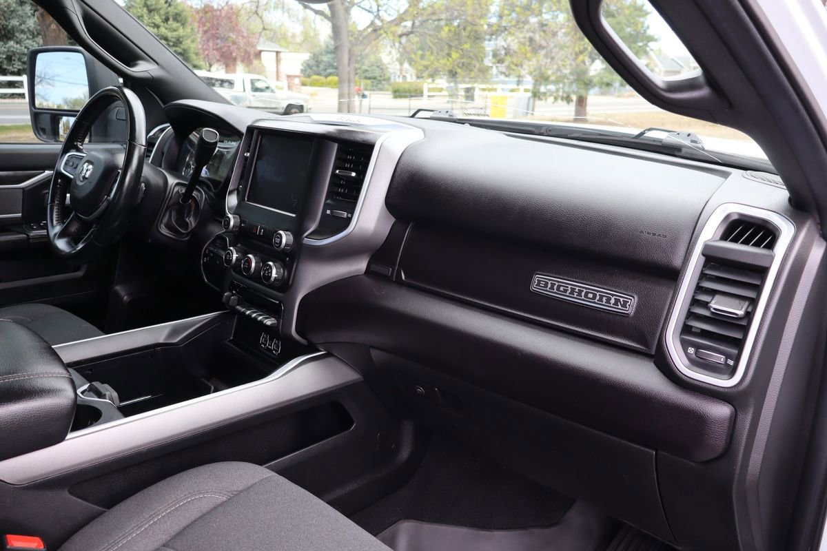 Used 2023 RAM 3500 Big Horn w/ Night Edition AWD/4WD image 17