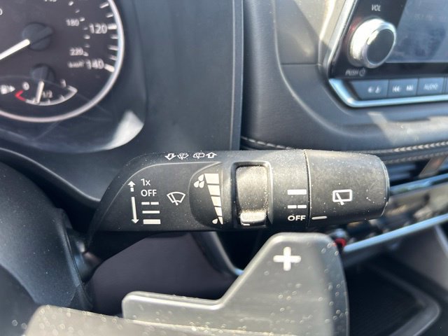Used 2021 Nissan Rogue SV FWD image 29