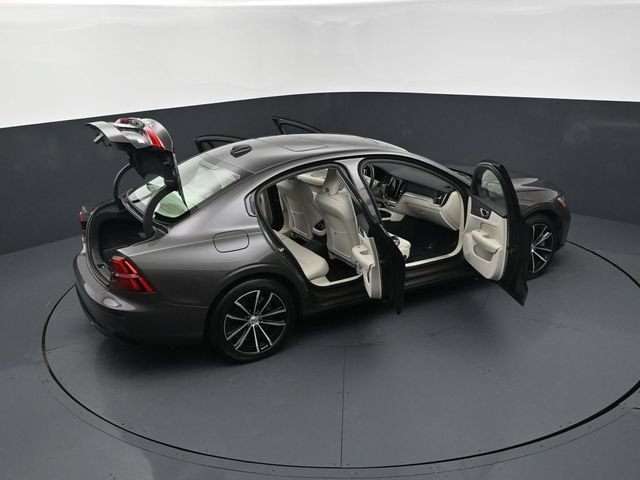 Used 2024 Volvo S60 T8 Plus AWD/4WD image 30