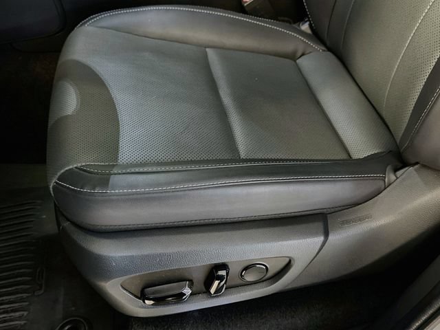 Used 2025 Lexus GX 550 w/ Accessory Package (2T) AWD/4WD image 19