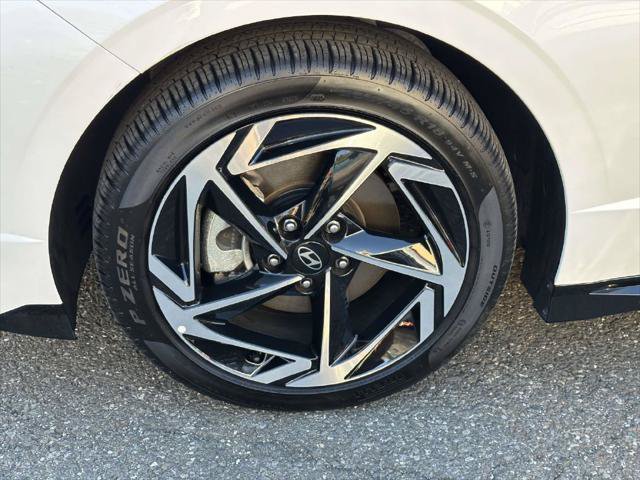 Certified 2026 Hyundai Sonata SEL FWD image 8