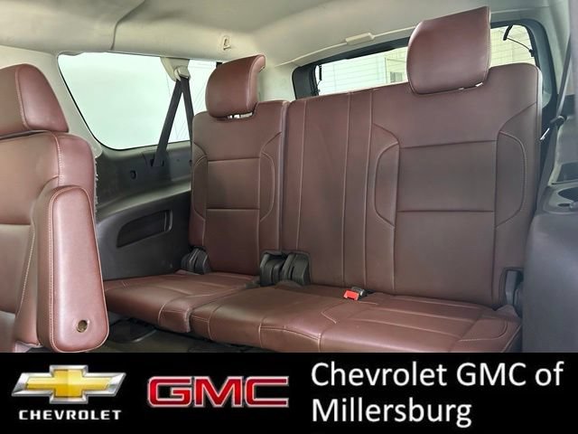 Used 2017 Chevrolet Suburban Premier AWD/4WD image 22