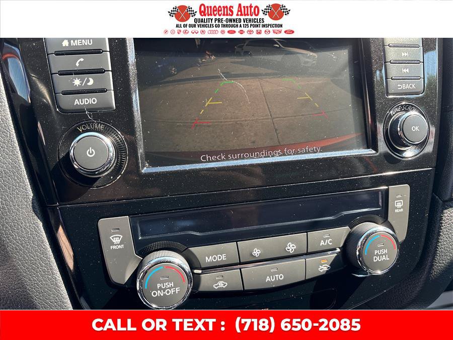 Used 2018 Nissan Rogue SV AWD/4WD image 38