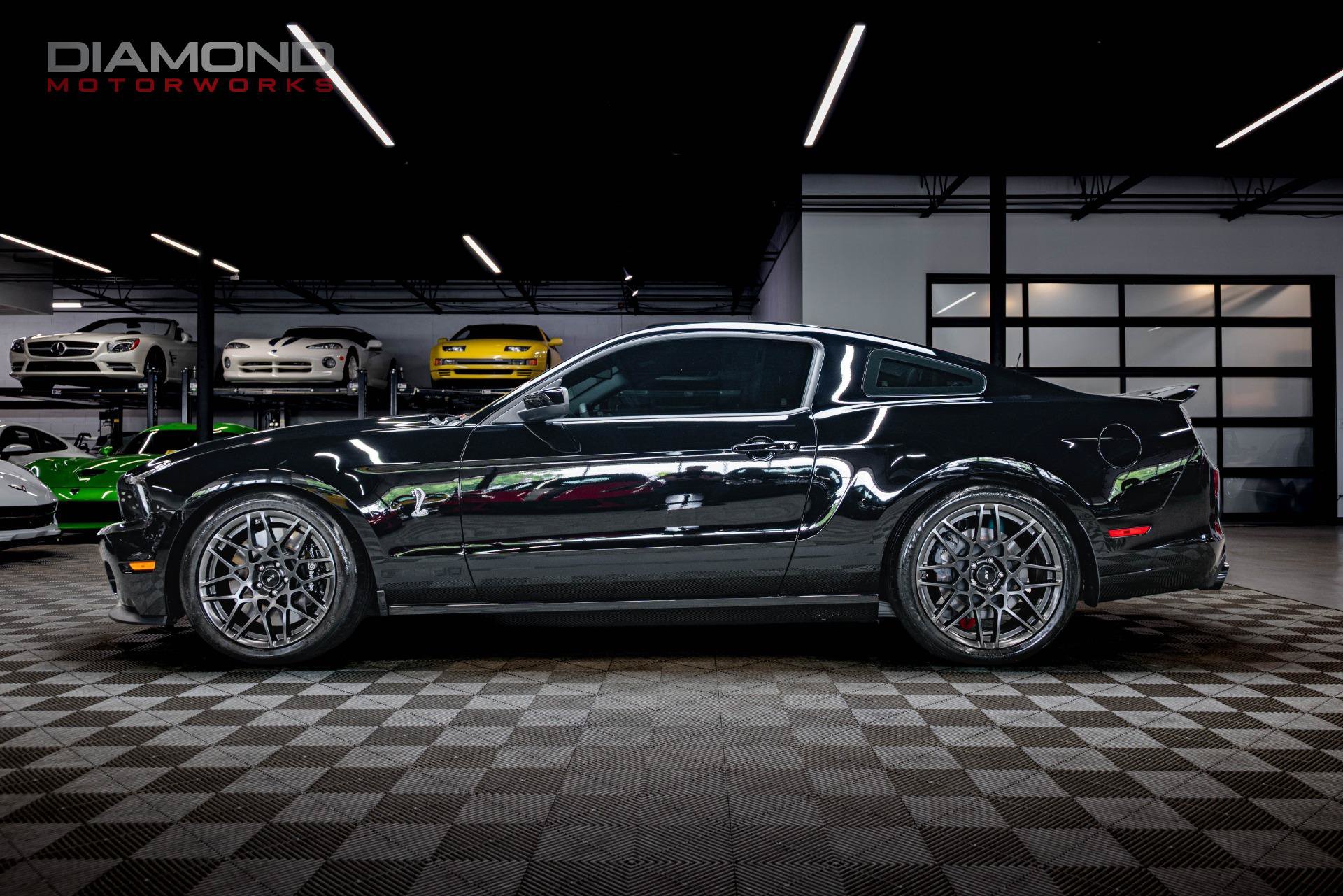 Used 2013 Ford Mustang Shelby GT500 RWD image 11