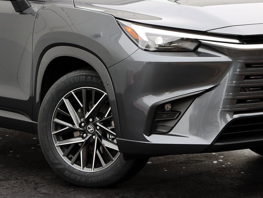 New 2026 Lexus TX 350 AWD image 3