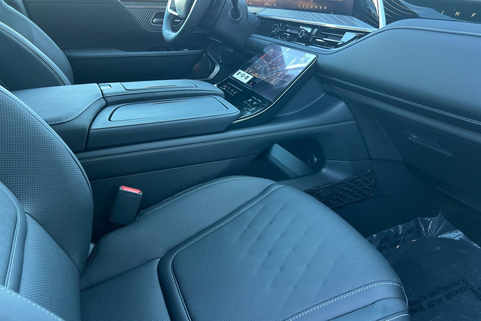 New 2026 INFINITI QX80 Autograph w/ Autograph Exterior Package image 18