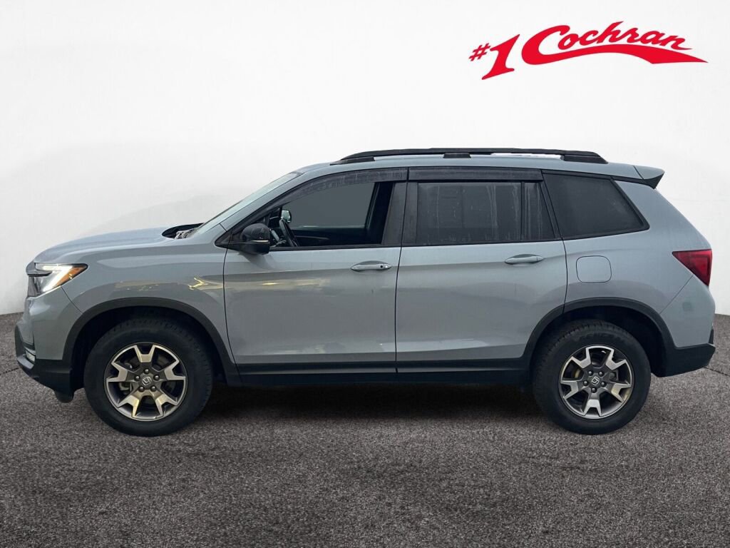 Certified 2022 Honda Passport TrailSport image 4