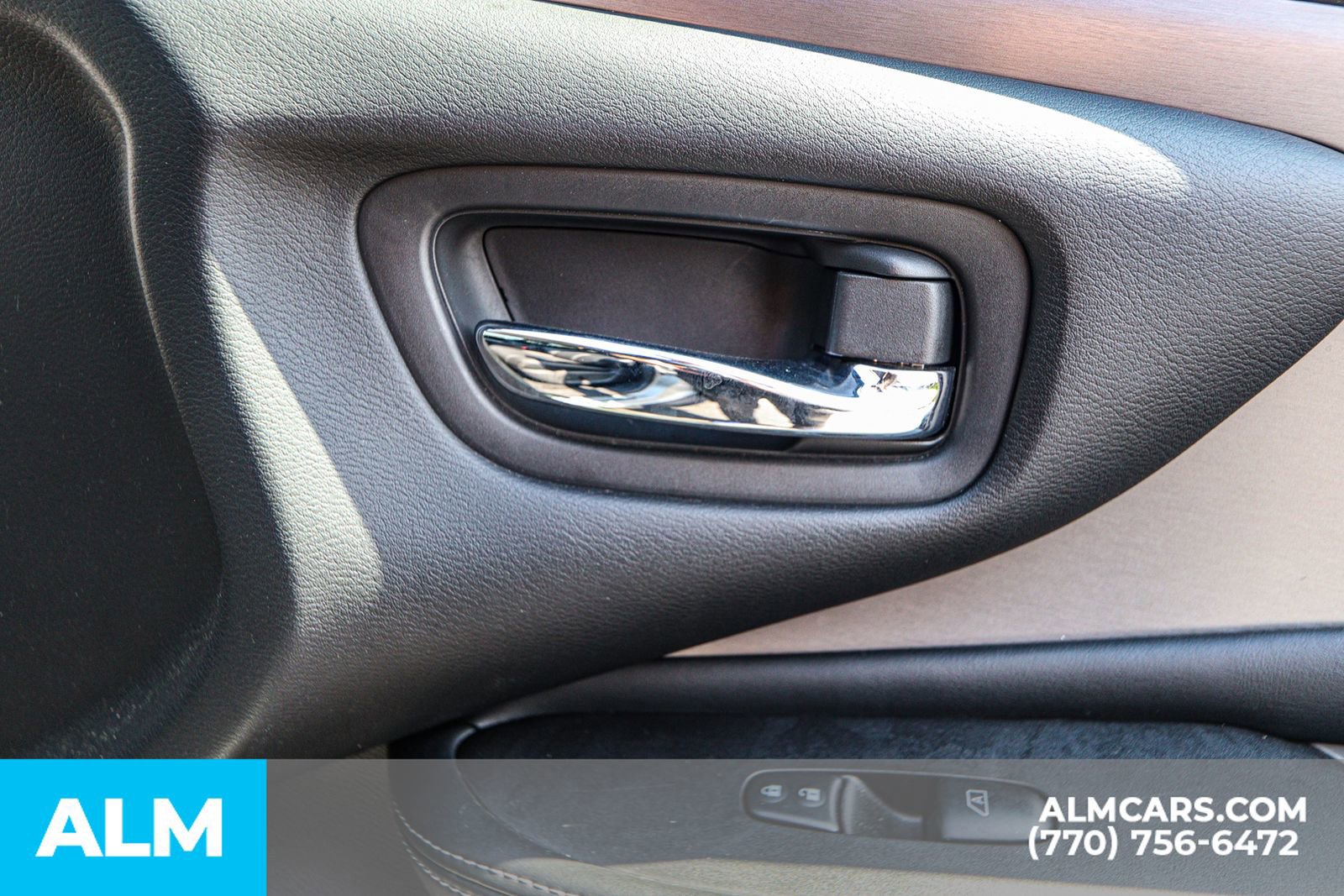 Used 2023 Nissan Murano SV AWD/4WD image 29