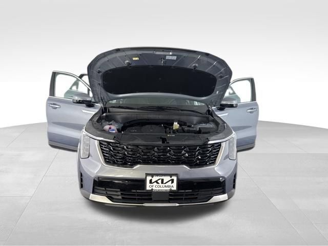 Certified 2025 Kia Sorento S image 13