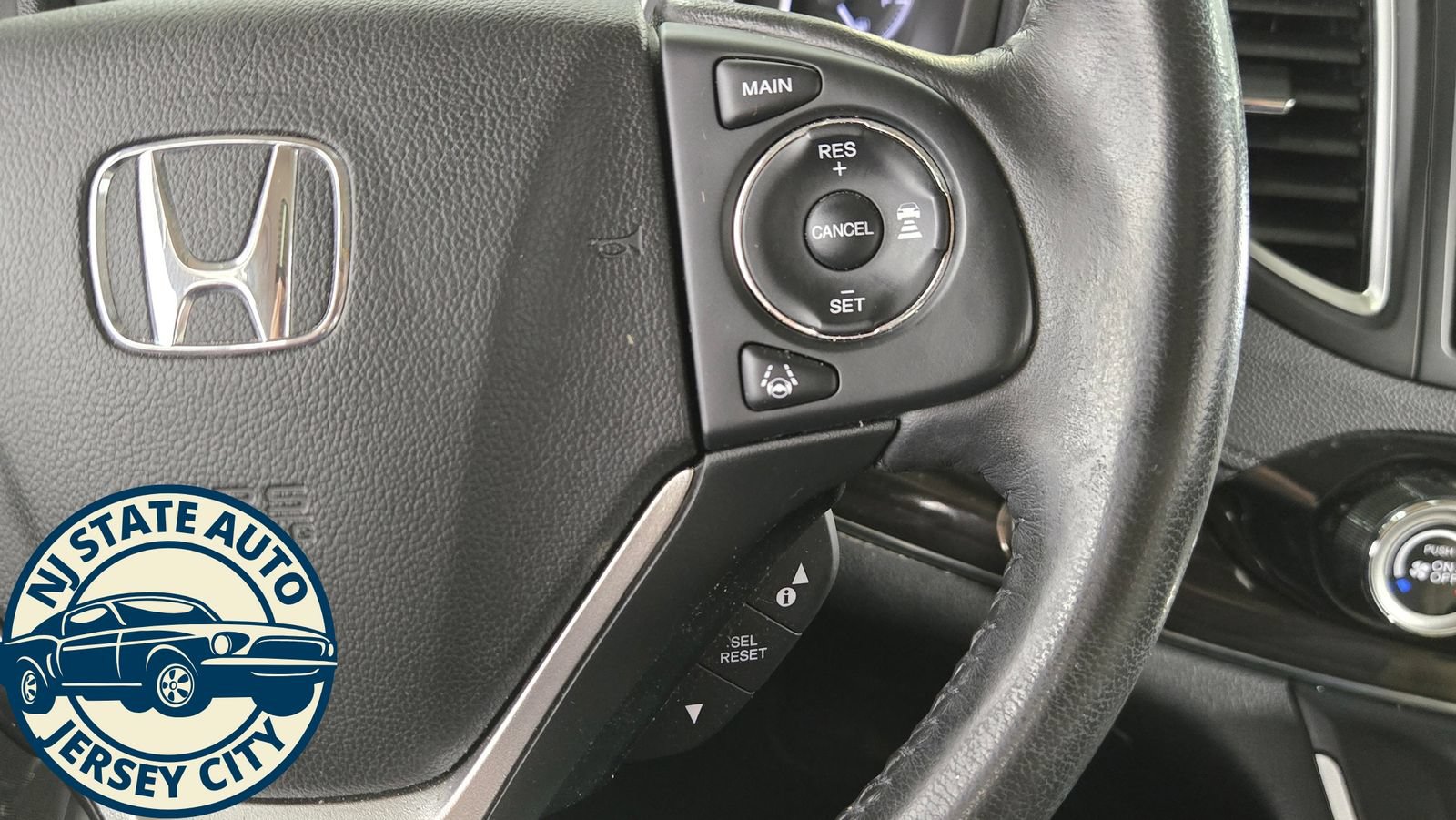 Used 2016 Honda CR-V Touring image 14
