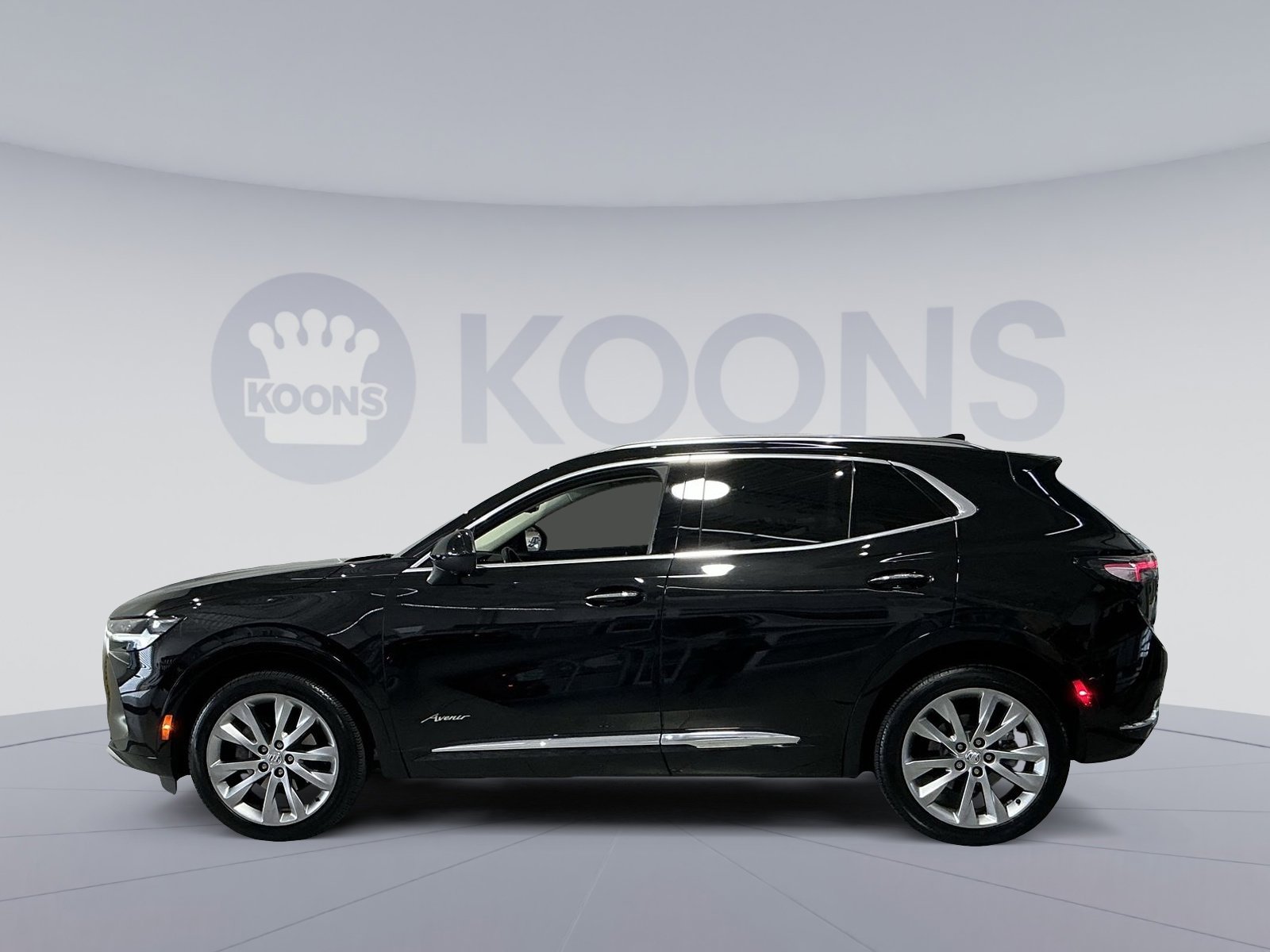 Used 2023 Buick Envision Avenir image 13