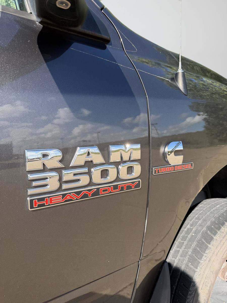 Used 2018 RAM 3500 Tradesman w/ Chrome Appearance Group AWD/4WD image 34