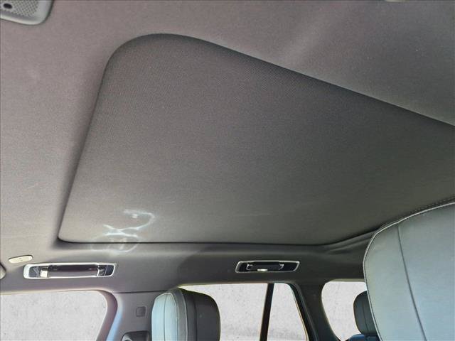 Used 2023 Land Rover Range Rover SE AWD/4WD image 16