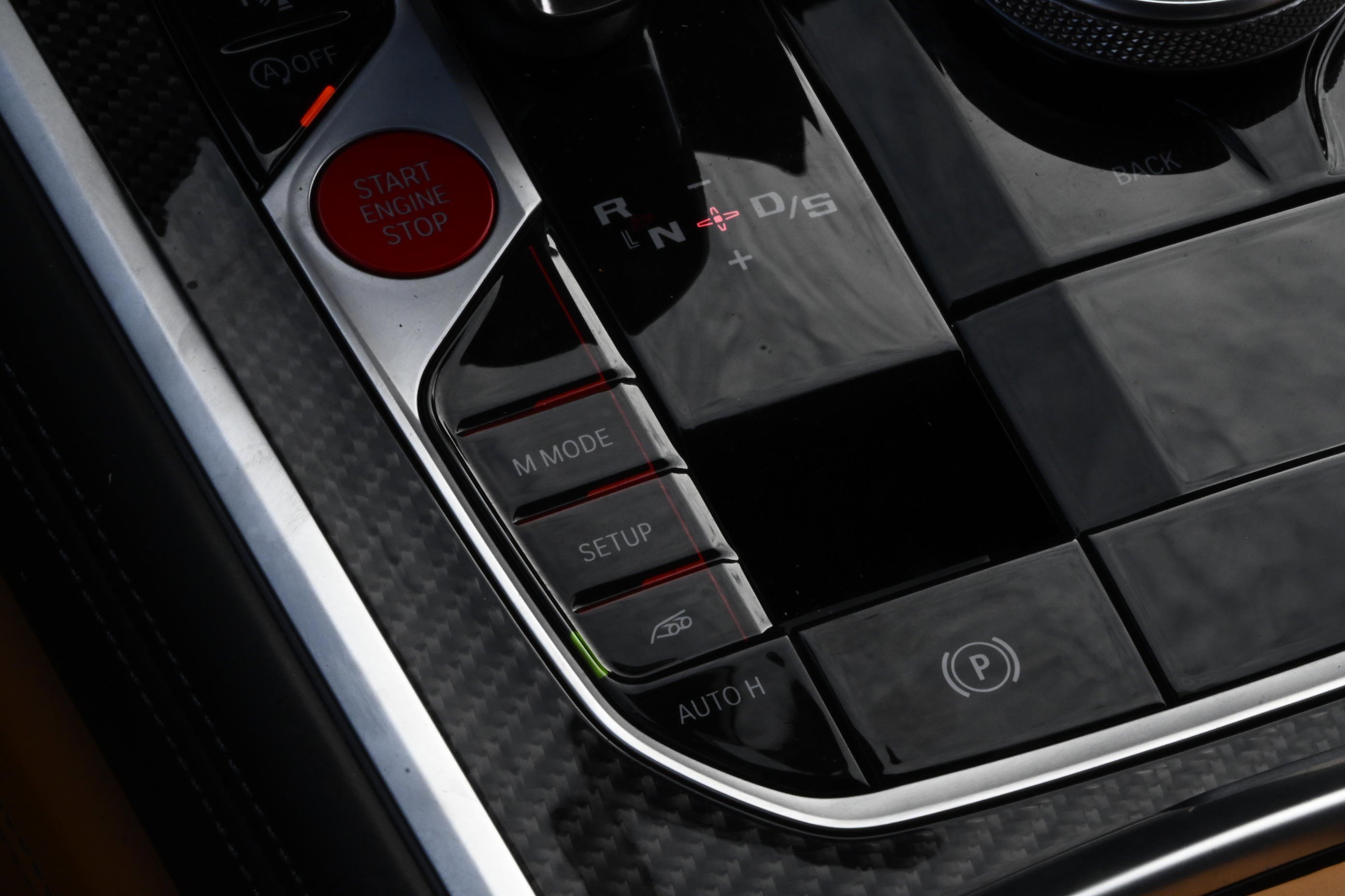 Used 2025 BMW M8 Competition w/ M Carbon Exterior Package image 23