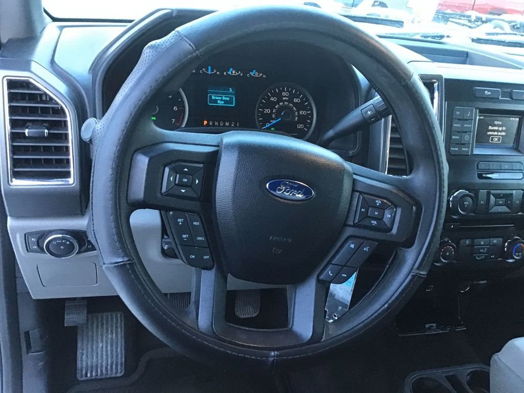 Used 2016 Ford F150 XLT image 13