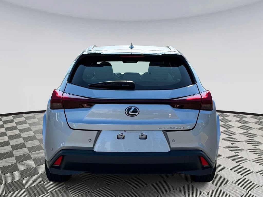Used 2025 Lexus UX 300h AWD w/ Accessory Package (Z1) image 3