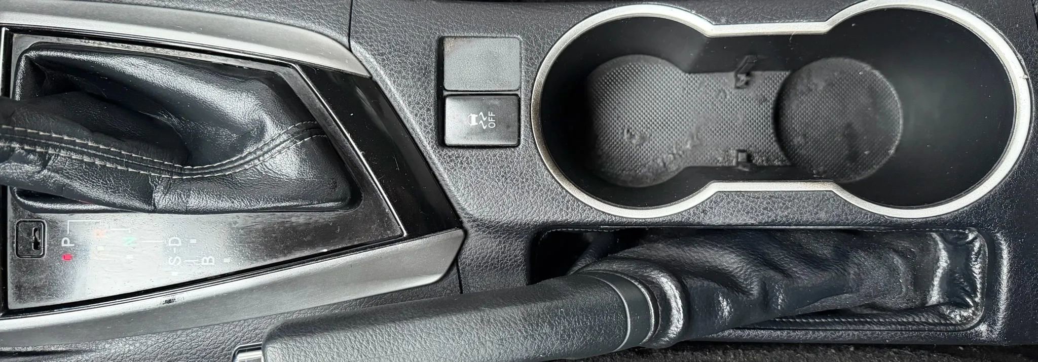 Used 2018 Toyota Corolla LE image 22