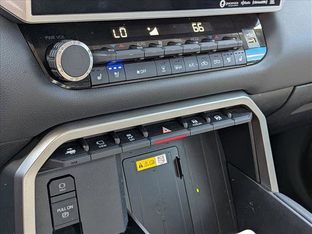 Used 2022 Toyota Tundra Limited image 14