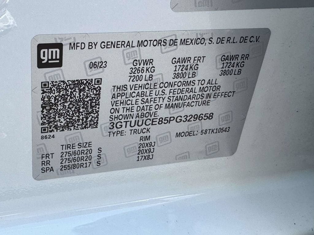 Used 2023 GMC Sierra 1500 Elevation w/ Preferred Package AWD/4WD image 28