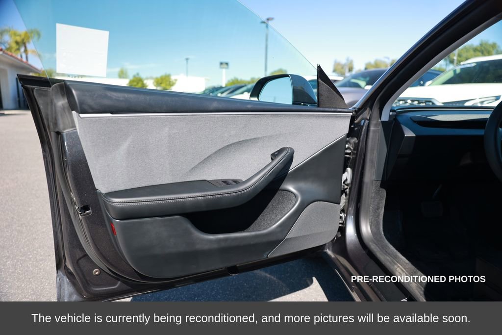 Used 2024 Tesla Model 3 Standard Range image 16