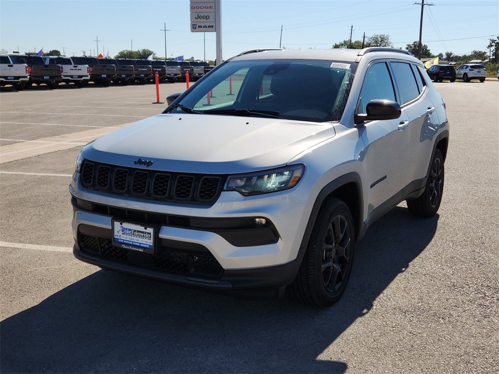New 2026 Jeep Compass Latitude w/ Quick Order Package 29K