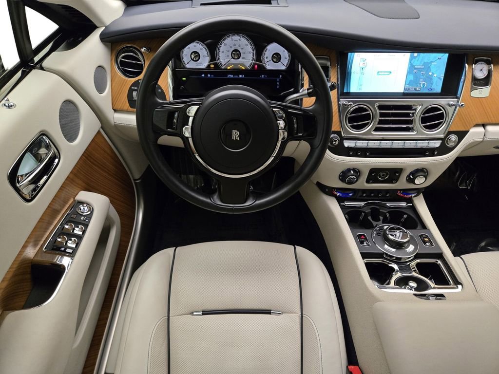 Certified 2016 Rolls-Royce Wraith image 17