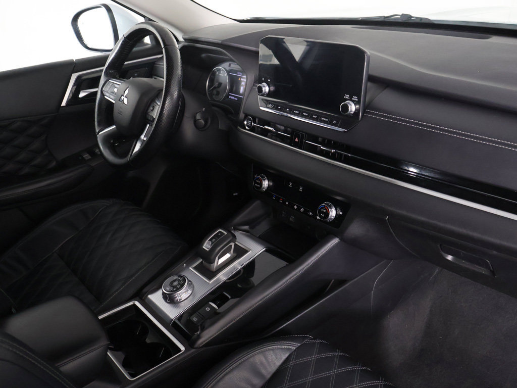 Used 2022 Mitsubishi Outlander SEL AWD/4WD image 24