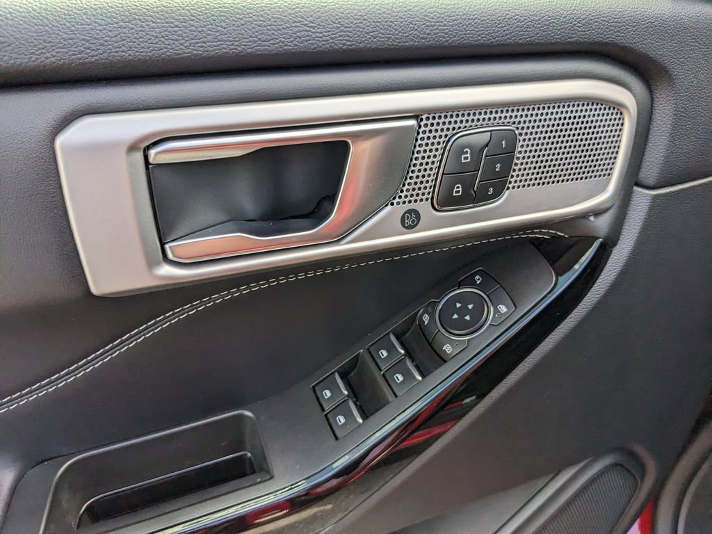 Used 2023 Ford Explorer ST w/ Equipment Group 401A image 22