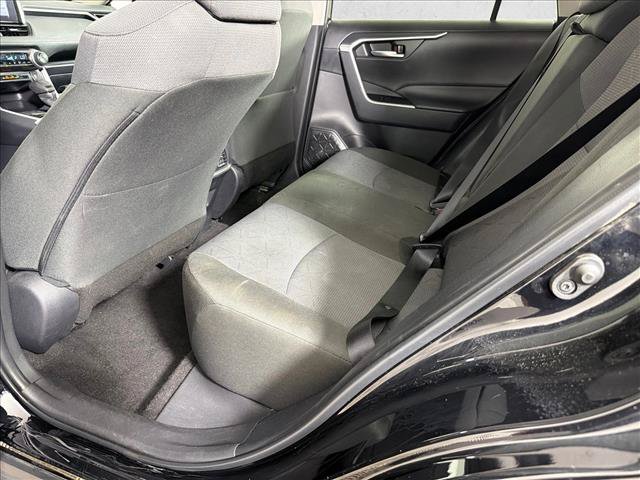 Used 2025 Toyota RAV4 XLE FWD image 20