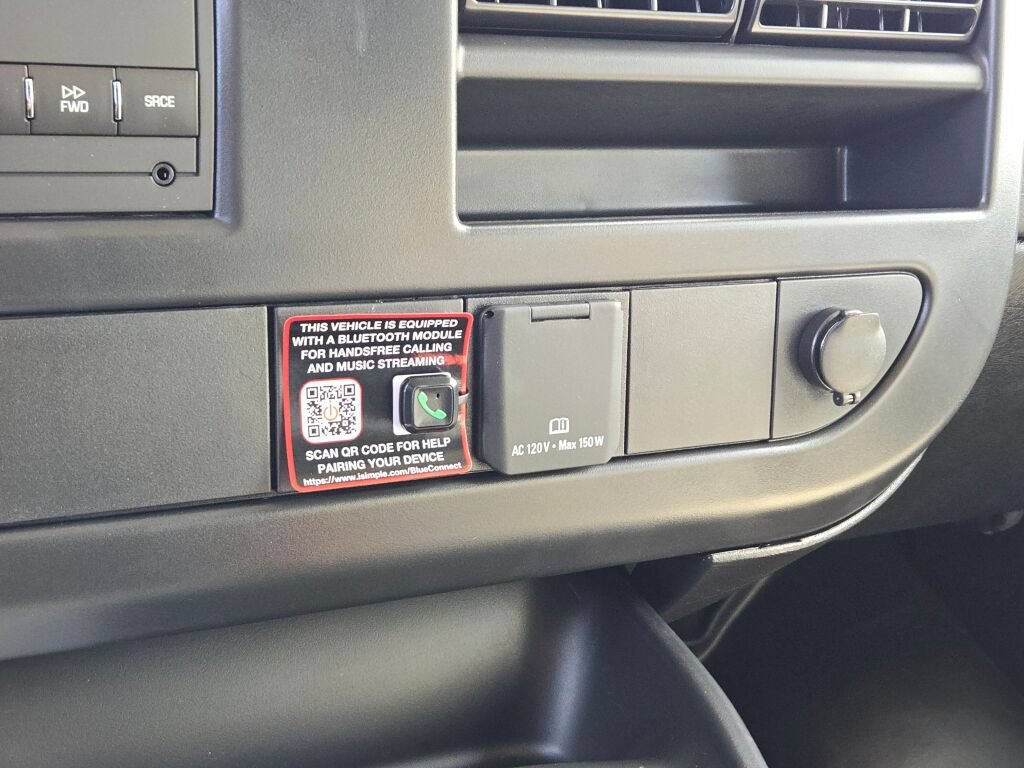 New 2026 Chevrolet Express 2500 Extended w/ Enhanced Convenience Package RWD image 21