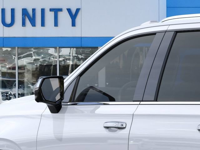 New 2026 Chevrolet Suburban Premier AWD/4WD image 14