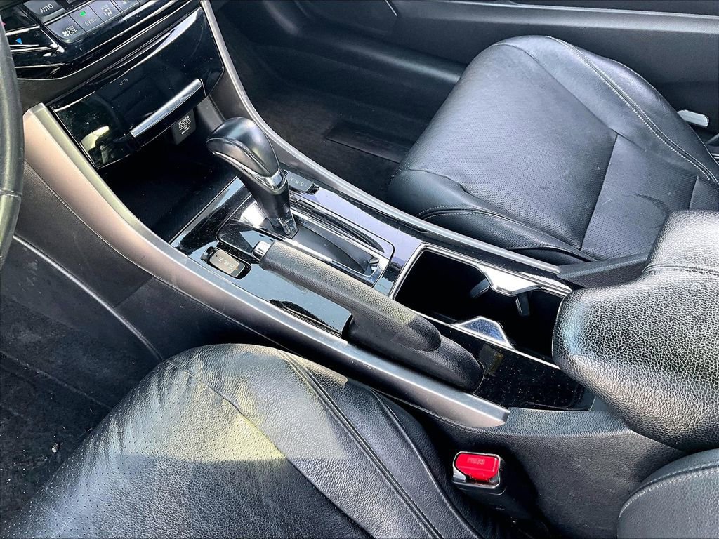 Used 2016 Honda Accord EX-L image 12