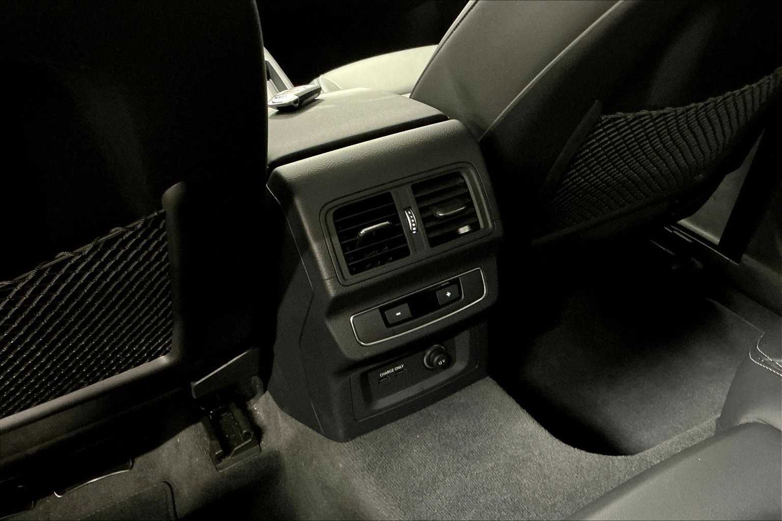 Used 2025 Audi Q5 2.0T Premium image 35