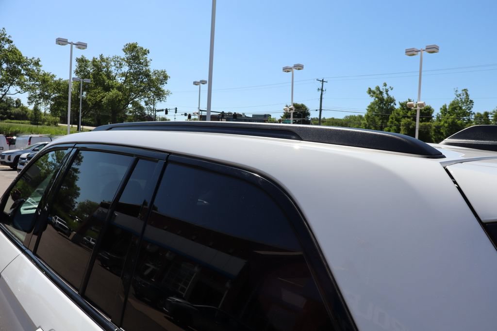 Used 2024 Jeep Grand Cherokee Altitude AWD/4WD image 26
