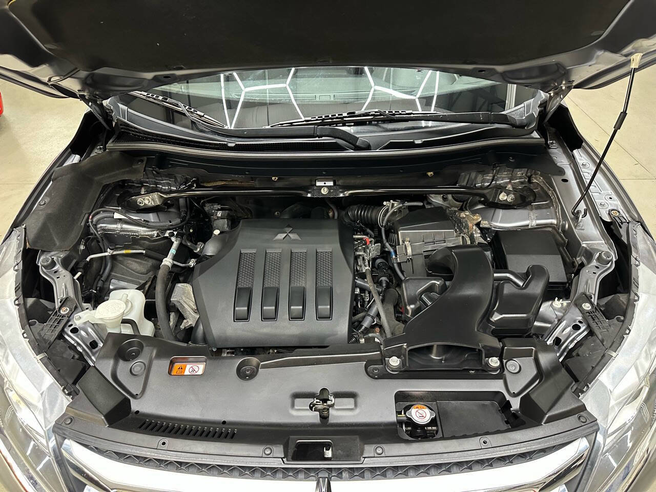 Used 2018 Mitsubishi Eclipse Cross SEL image 7