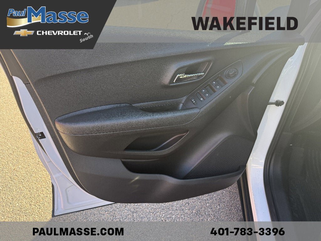 Used 2019 Chevrolet Trax LS FWD image 10