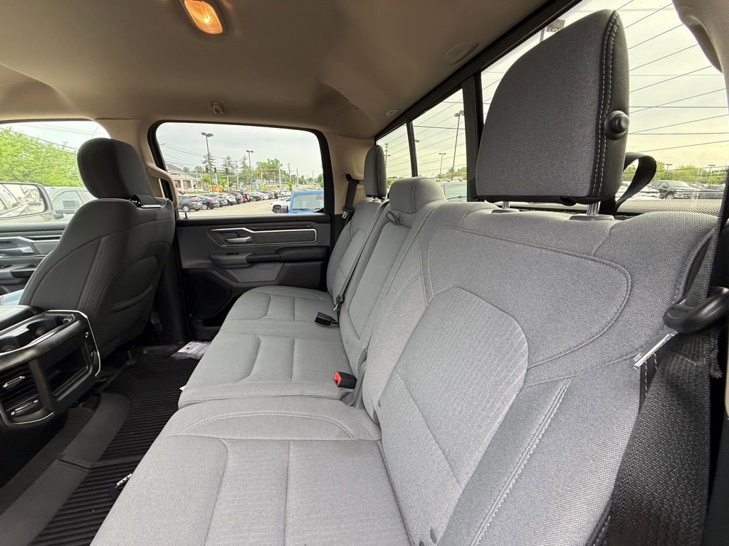 Used 2019 RAM 1500 Big Horn AWD/4WD image 27