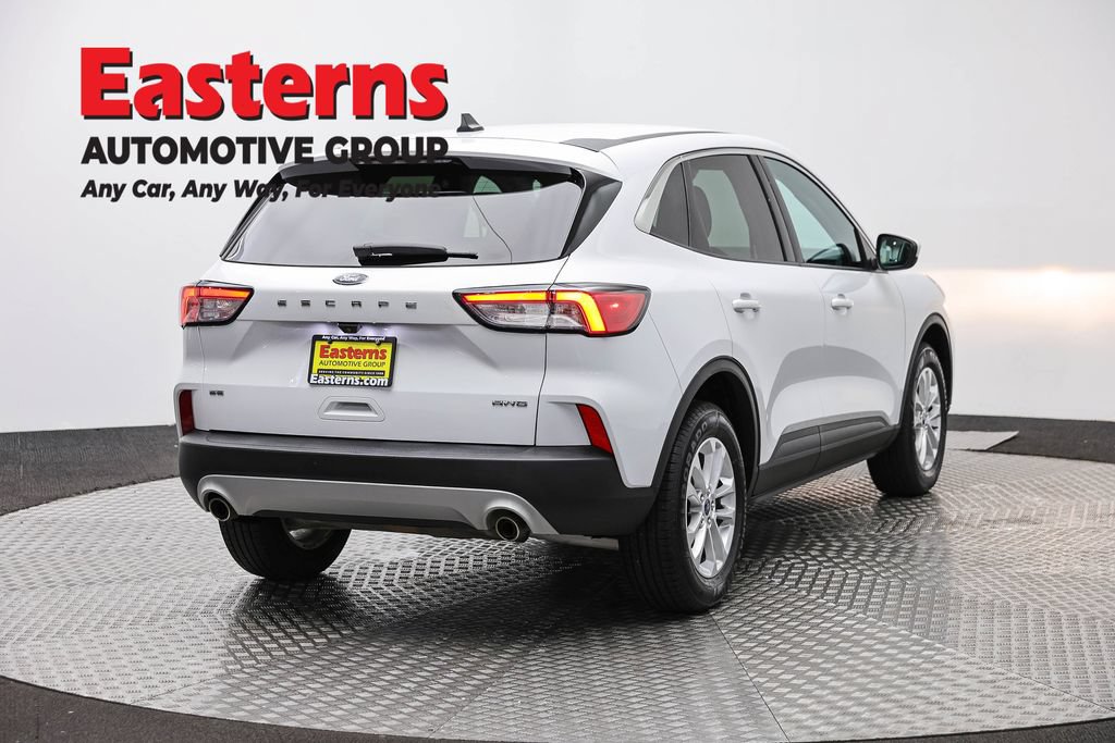 Used 2021 Ford Escape SE AWD/4WD image 5