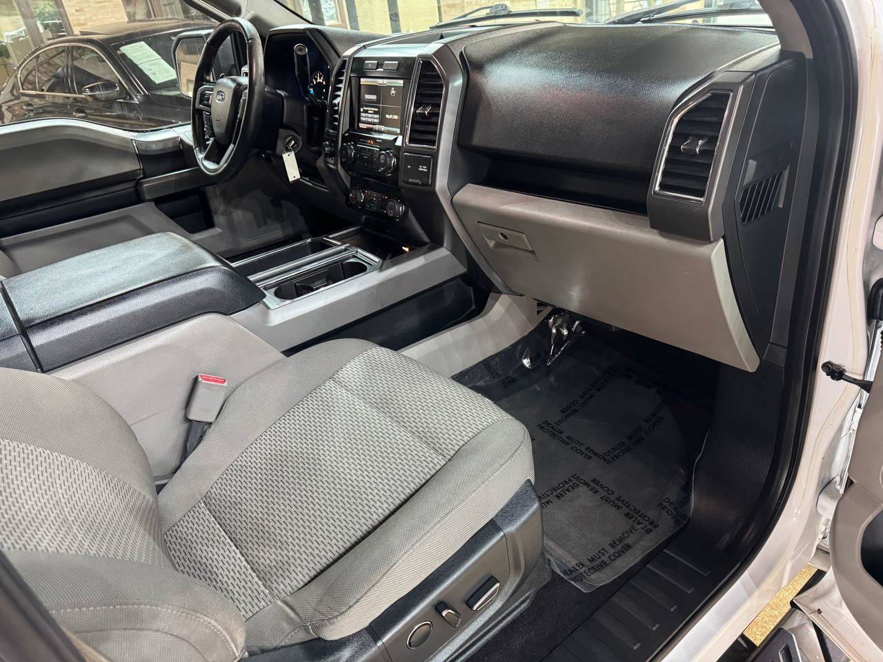 Used 2015 Ford F150 XLT w/ Equipment Group 302A Luxury RWD image 9